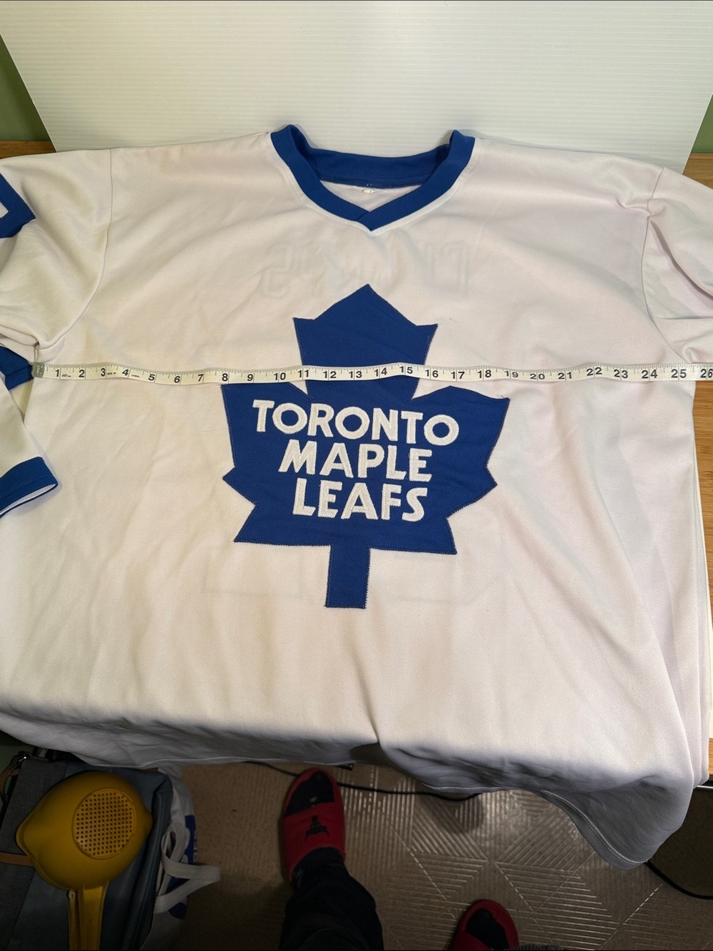 Toronto Maple Leafs White & Royal Blue Hockey Jersey - Picture 4 of 7